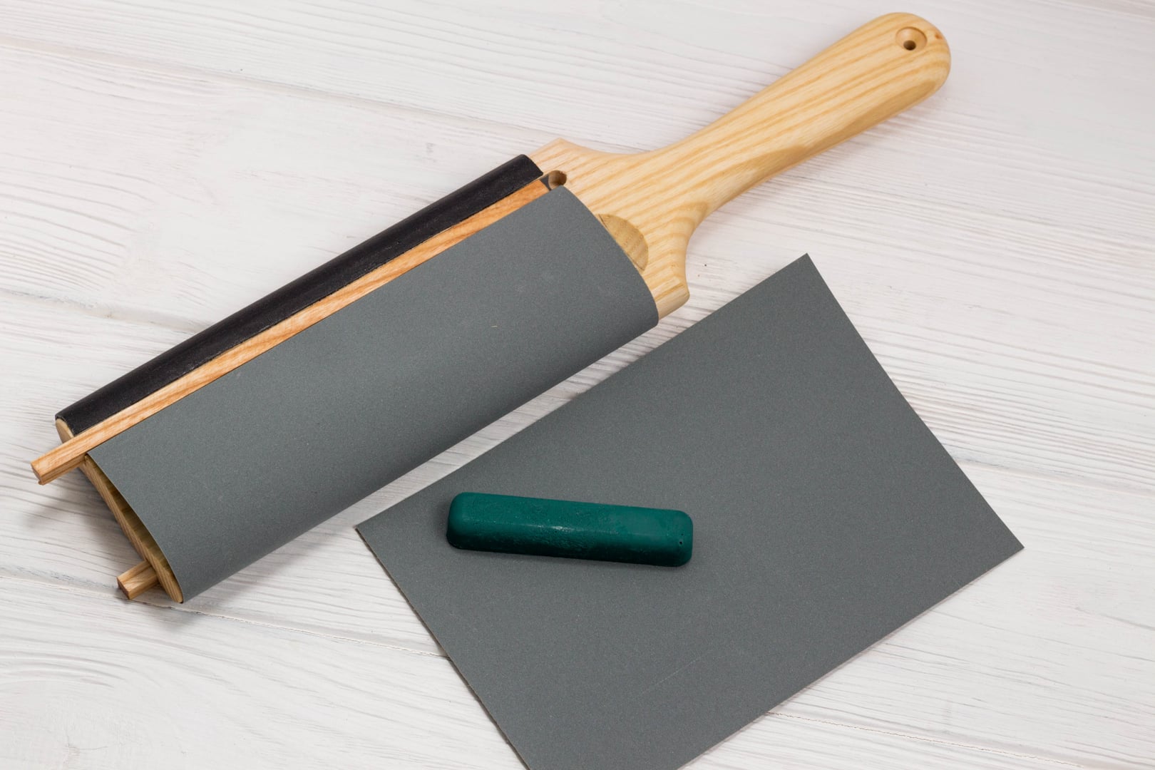 Paddle Strop for Spoon Knives 6.5x2.75 w/ sandpaper and P1 compound